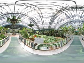 四季植物館中庭