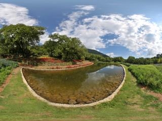 秋園·月亮湖全景